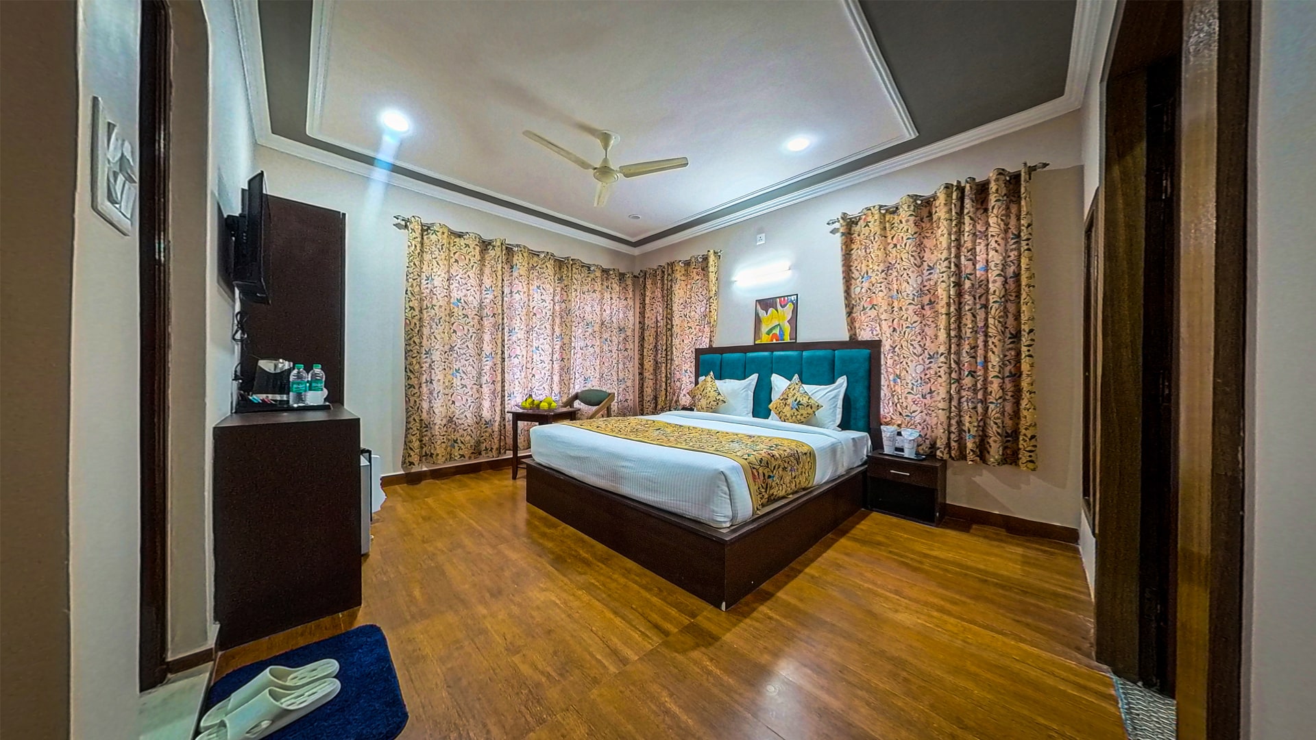 /s3/Hotel Hidden Leaf/ROOMSMODEL/ffx6w3k5glosx7bj9.jpg