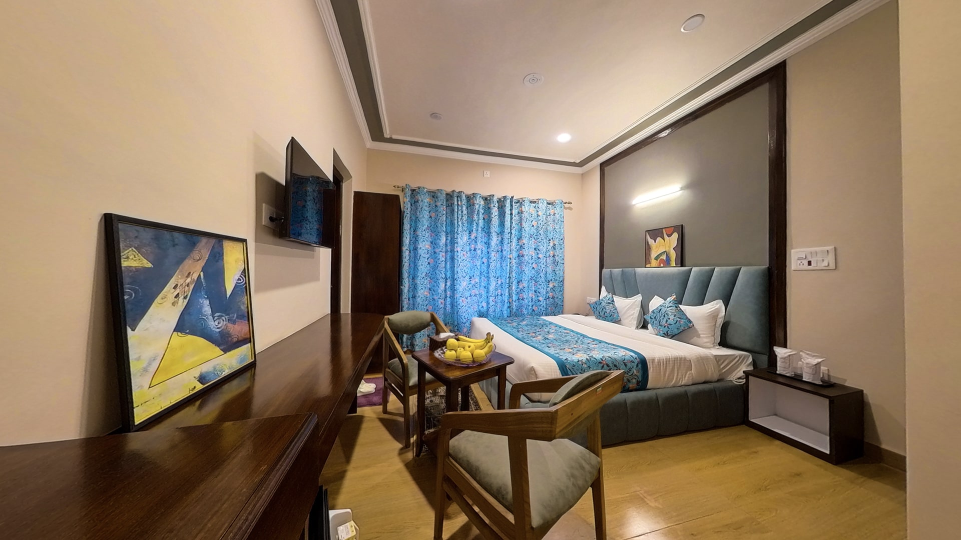 /s3/Hotel Hidden Leaf/ROOMSMODEL/ffx6w3k5glosxo51w.jpg